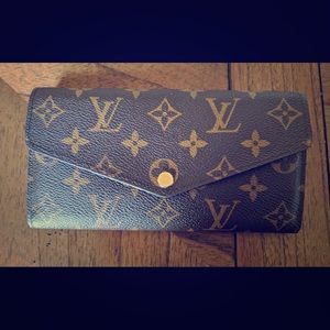 Gently Used Louis Vuitton Brown Monogram Wallet
